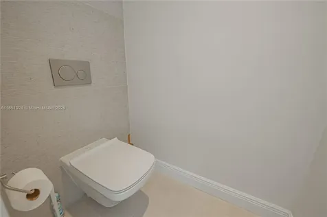 5815 SW 27th Street Miami FL 33155