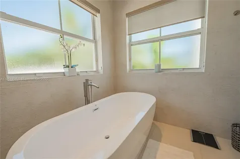 5815 SW 27th Street Miami FL 33155