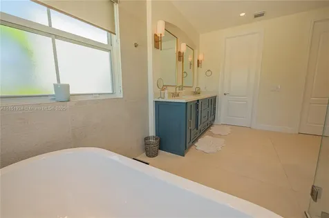 5815 SW 27th Street Miami FL 33155