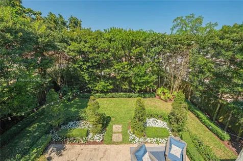 5815 SW 27th Street Miami FL 33155
