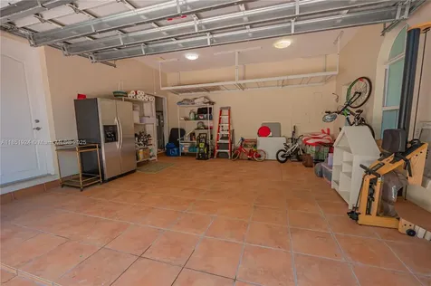 5815 SW 27th Street Miami FL 33155