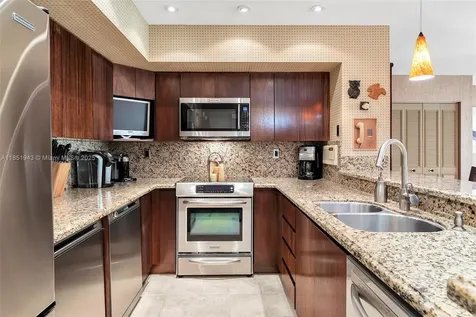 15548 Braemar Court Miami Lakes FL 33014