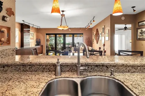 15548 Braemar Court Miami Lakes FL 33014