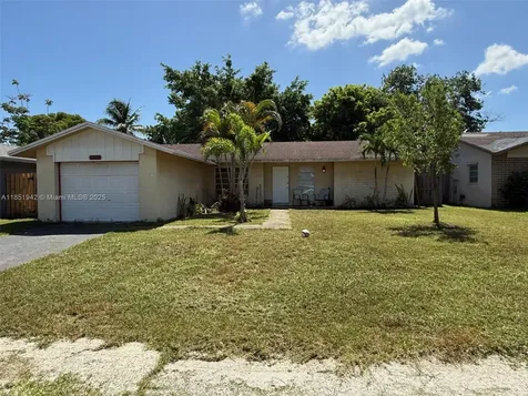 4020 NW 93rd Way Sunrise FL 33351