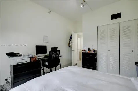 3300 NE 191st Street Aventura FL 33180