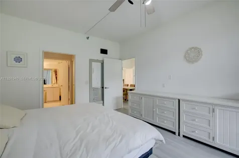 3300 NE 191st Street Aventura FL 33180