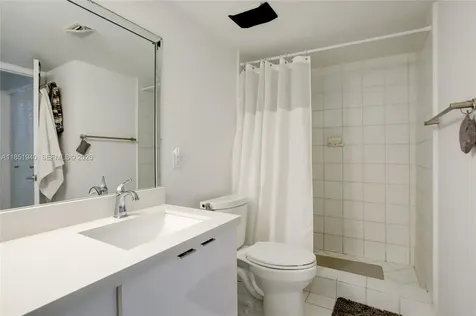 3300 NE 191st Street Aventura FL 33180