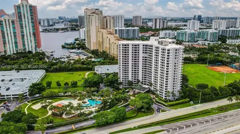 3300 NE 191st Street Aventura FL 33180