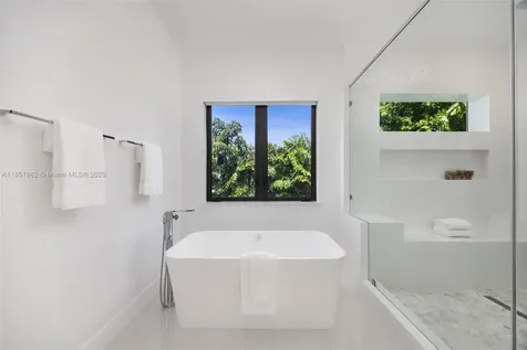 7841 SW 54th Court Miami FL 33143