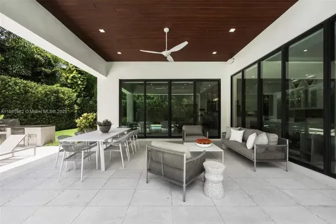 7841 SW 54th Court Miami FL 33143