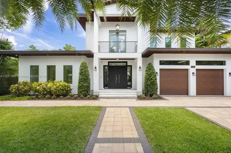 7841 SW 54th Court Miami FL 33143