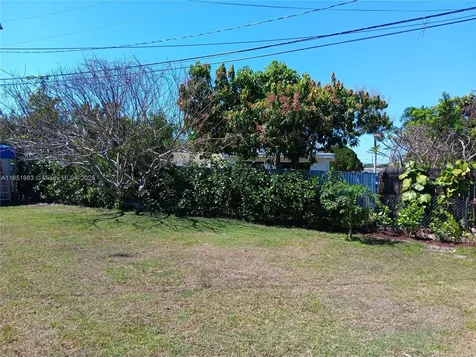 29130 Kentucky Road Homestead FL 33033