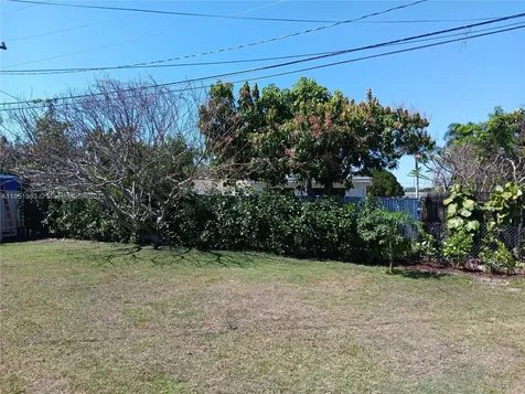 29130 Kentucky Road Homestead FL 33033