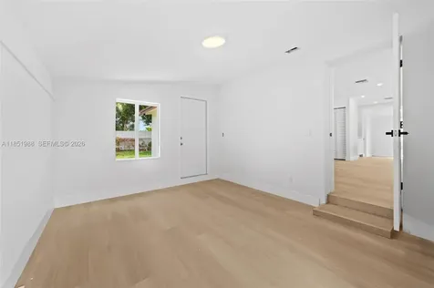 6965 NW 21st Court Miami FL 33147
