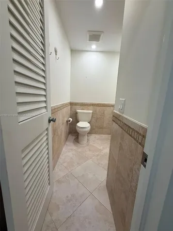 2929 SE Ocean Boulevard Stuart FL 34996