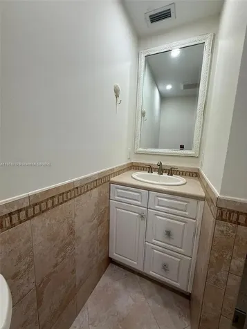 2929 SE Ocean Boulevard Stuart FL 34996