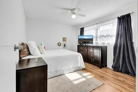 8941 NW 25th Court Sunrise FL 33322