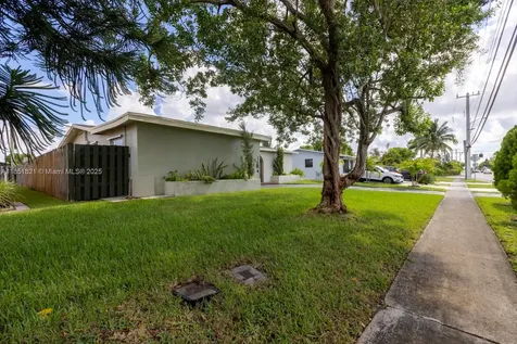 8941 NW 25th Court Sunrise FL 33322