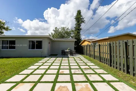 8941 NW 25th Court Sunrise FL 33322