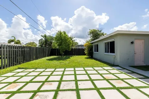 8941 NW 25th Court Sunrise FL 33322