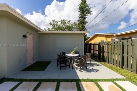 8941 NW 25th Court Sunrise FL 33322