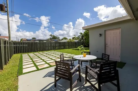 8941 NW 25th Court Sunrise FL 33322