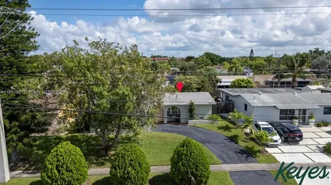 8941 NW 25th Court Sunrise FL 33322