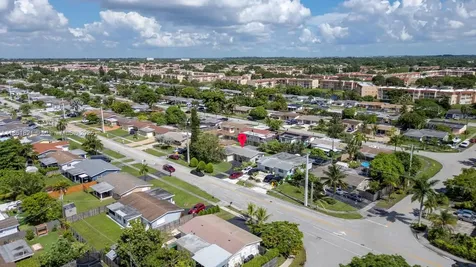 8941 NW 25th Court Sunrise FL 33322