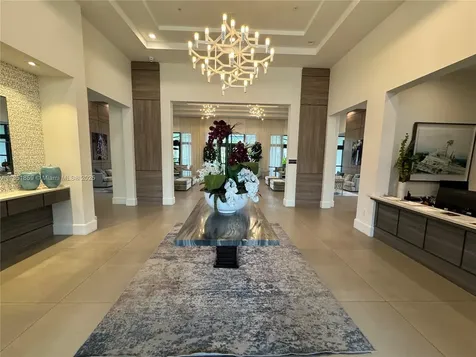 8283 NW 47th Lane Doral FL 33166