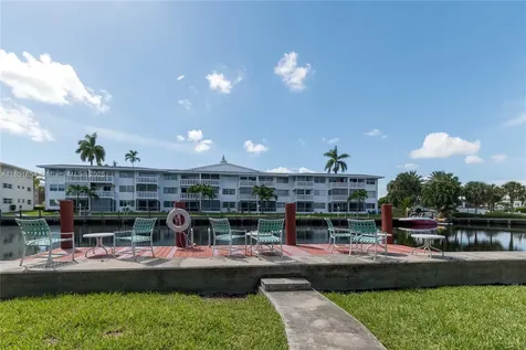581 Blue Heron Drive Hallandale Beach FL 33009