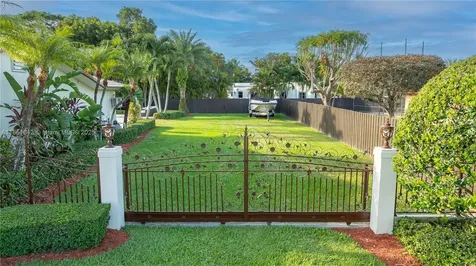 9803 SW 133rd Terrace Miami FL 33176