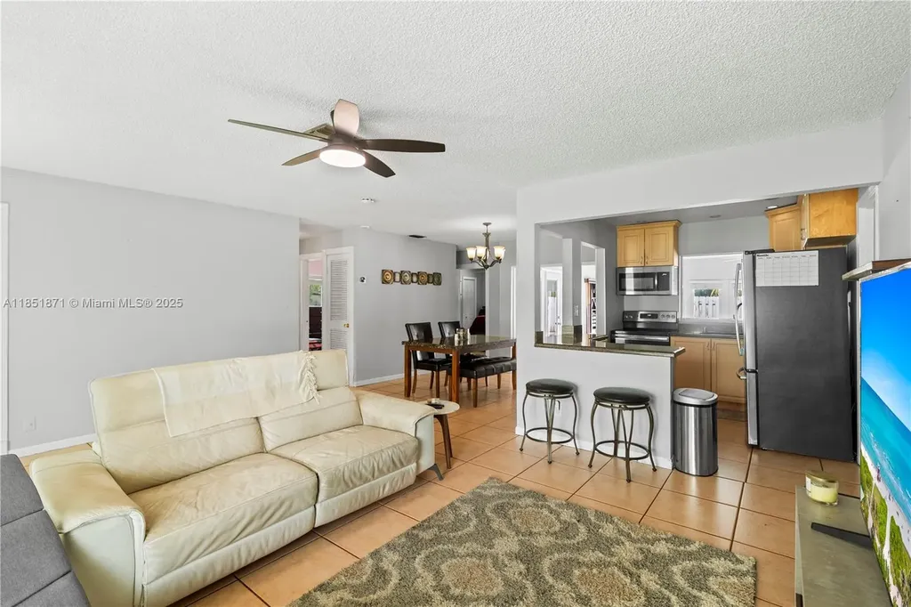 6121 NW 45th Avenue Fort Lauderdale FL 33319