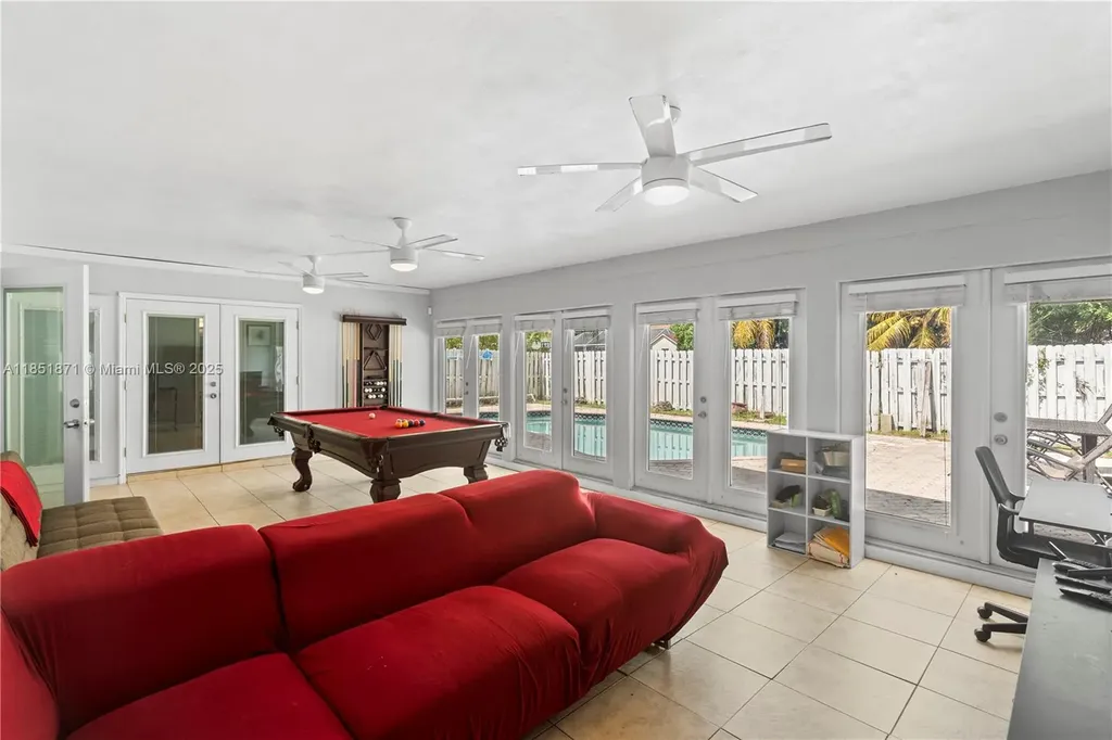 6121 NW 45th Avenue Fort Lauderdale FL 33319