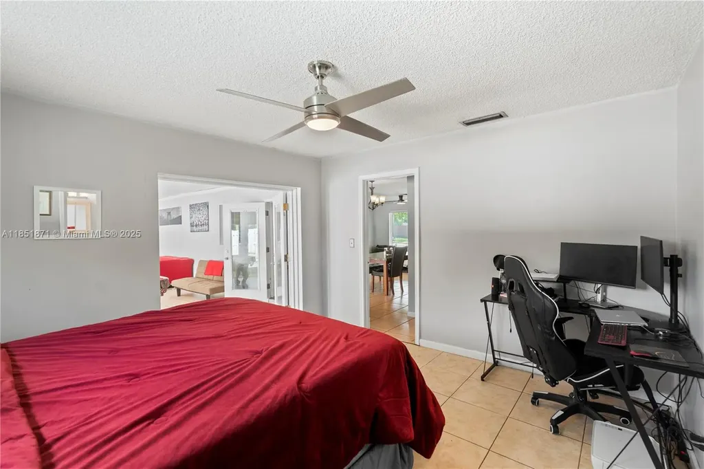 6121 NW 45th Avenue Fort Lauderdale FL 33319