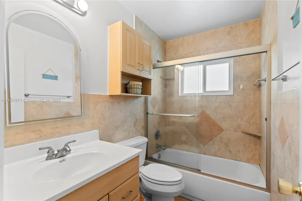 6121 NW 45th Avenue Fort Lauderdale FL 33319