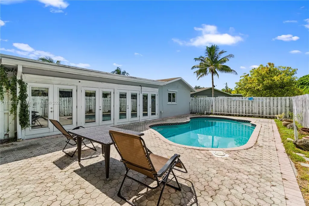 6121 NW 45th Avenue Fort Lauderdale FL 33319