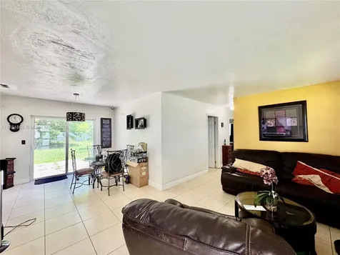 3345 NW 180th Street Miami Gardens FL 33056