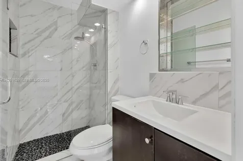 494 NW 165th Street Road Miami FL 33169