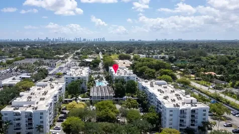 494 NW 165th Street Road Miami FL 33169