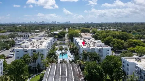 494 NW 165th Street Road Miami FL 33169