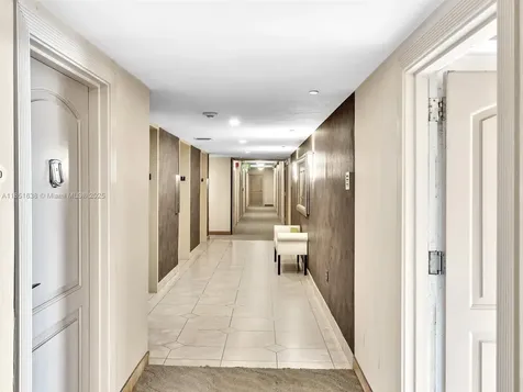 3675 N Country Club Drive Aventura FL 33180