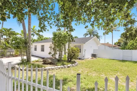 13552 SW 179th Street Miami FL 33177