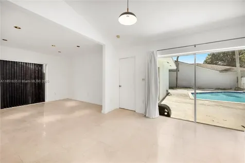 13552 SW 179th Street Miami FL 33177