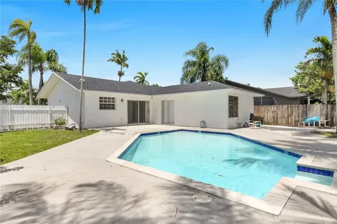 13552 SW 179th Street Miami FL 33177