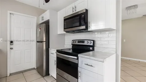 6528 SW 26th Street Miramar FL 33023