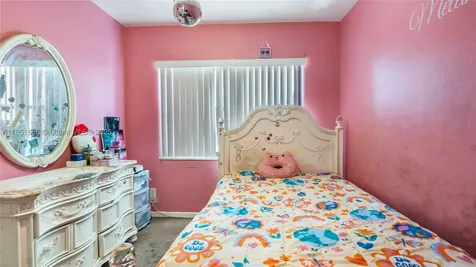 6528 SW 26th Street Miramar FL 33023