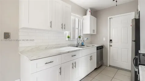 6528 SW 26th Street Miramar FL 33023