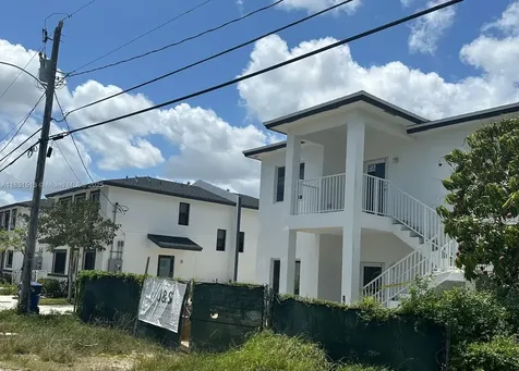 21210 SW 119th Avenue Goulds FL 33177