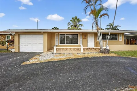 8941 NW 26th Place Sunrise FL 33322