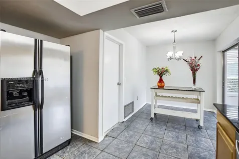 8941 NW 26th Place Sunrise FL 33322